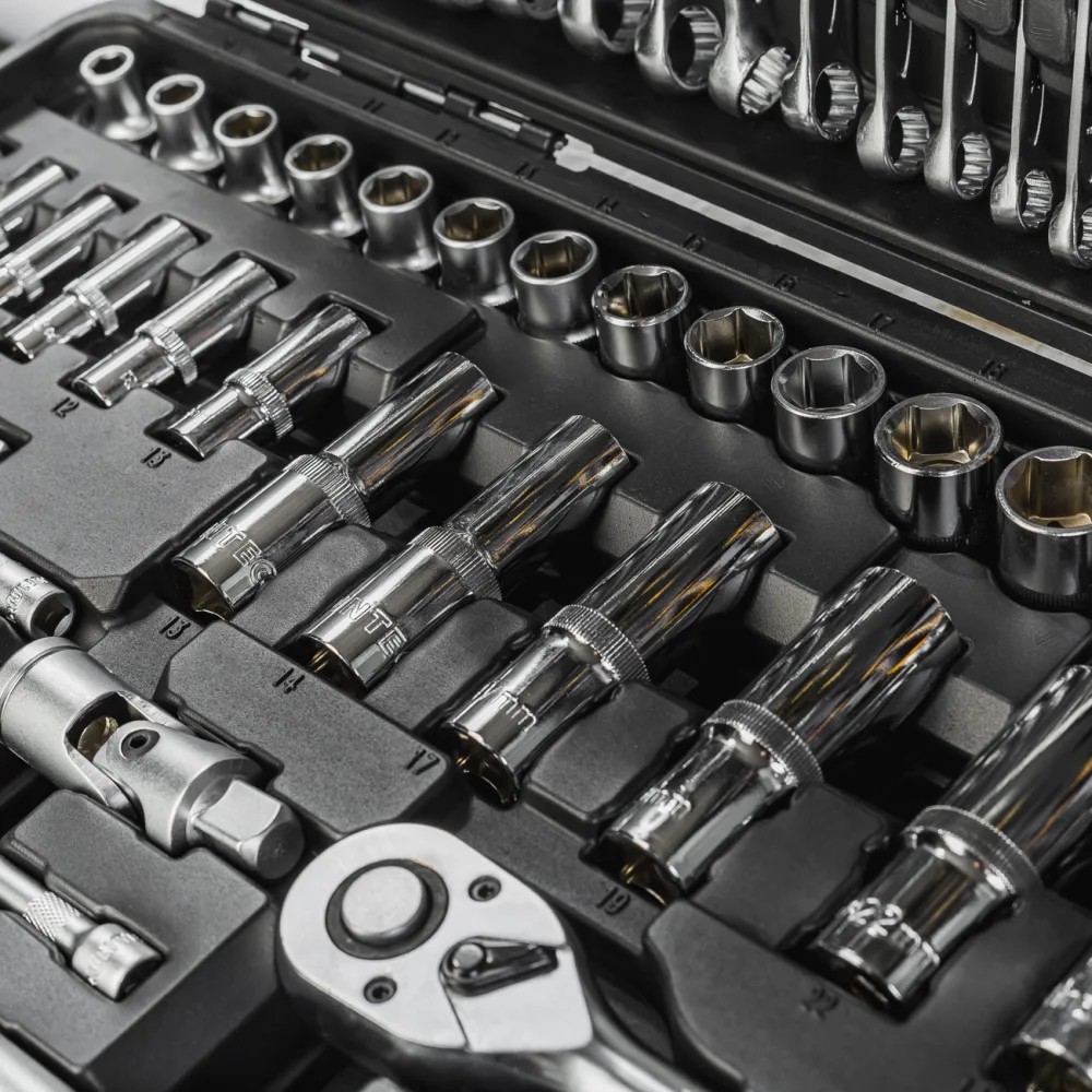 Набор ручных инструментов Performance, 143 предмета, 1/2", 1/4" RT-HT143 RUNTEC