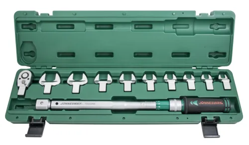 Ключ динамометрический 1/2"DR  40-200 Нм. со сменными рожковыми насадками 13-30 мм  2