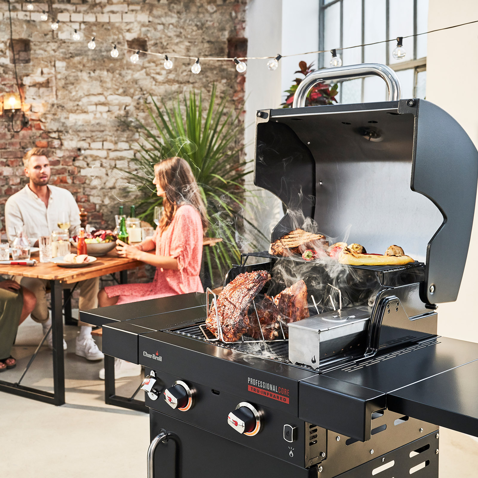 Газовый гриль Char-Broil Professional CORE 2B 8