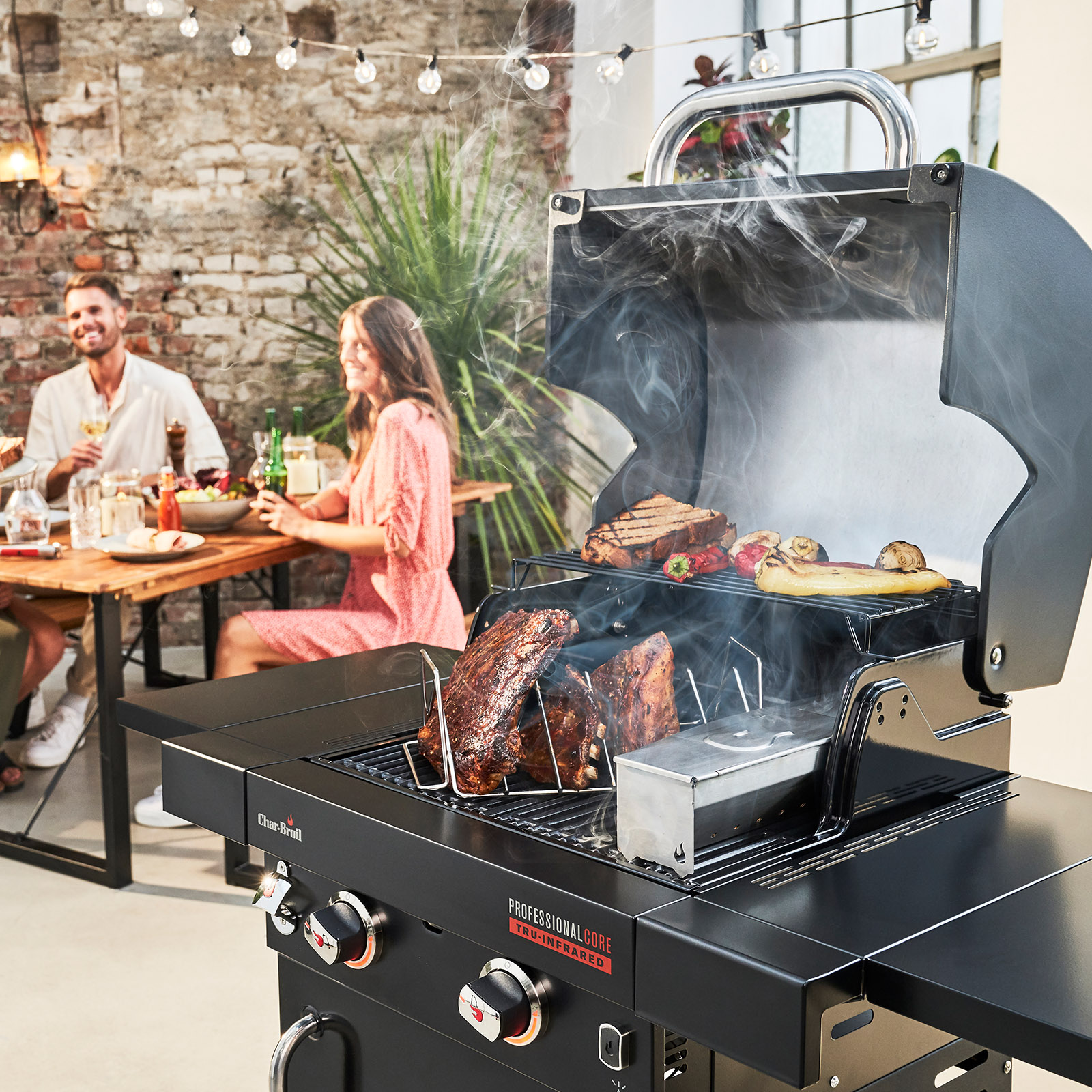 Газовый гриль Char-Broil Professional CORE 2B 9