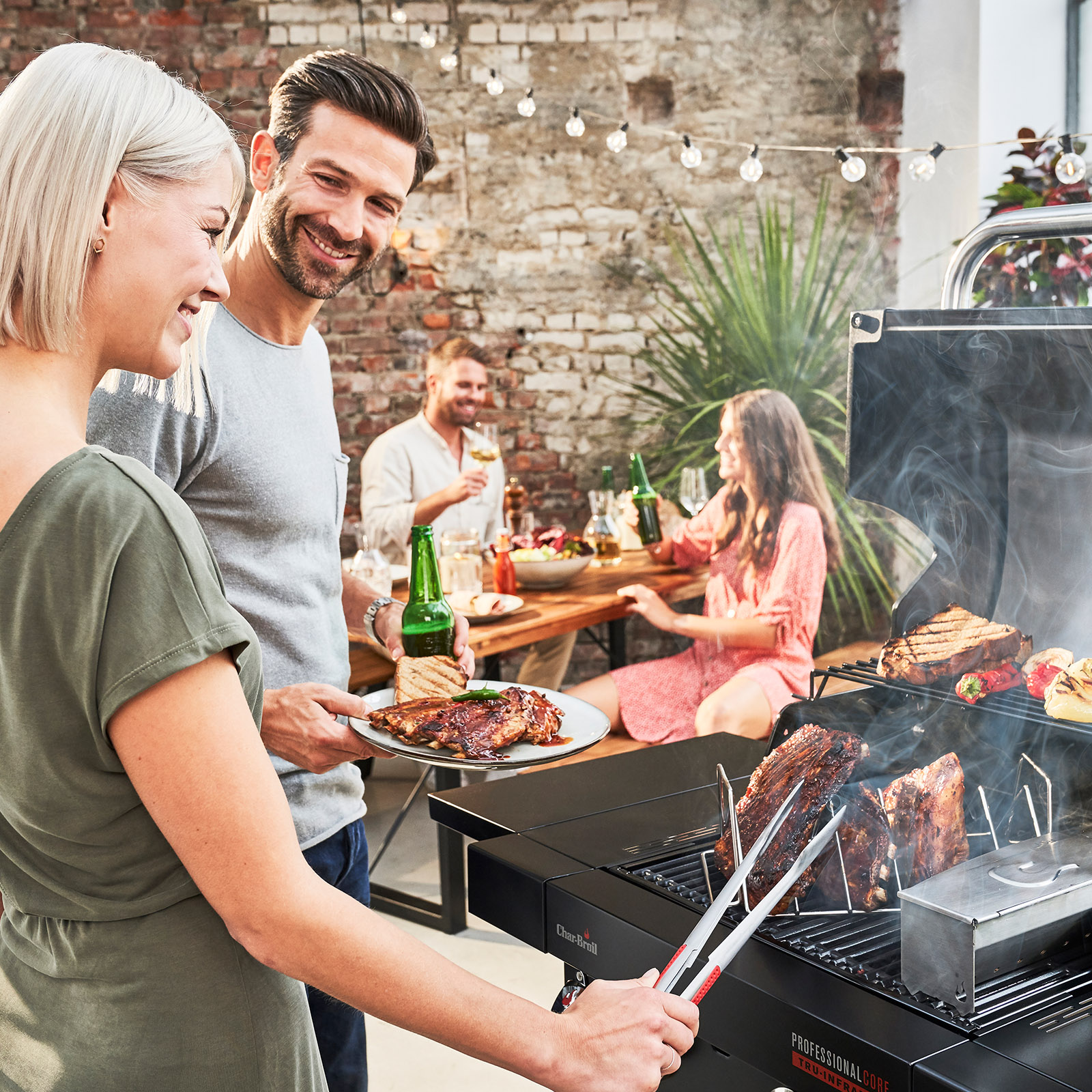 Газовый гриль Char-Broil Professional CORE 2B 10