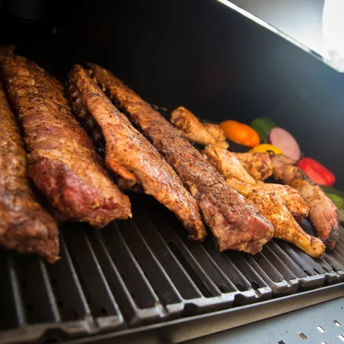 Угольный гриль коптильня Broil King Regal Offset 400 13