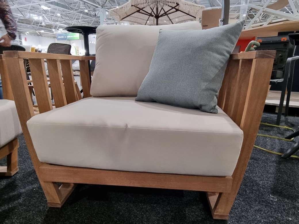 Комплект деревянной мебели Woodland 20