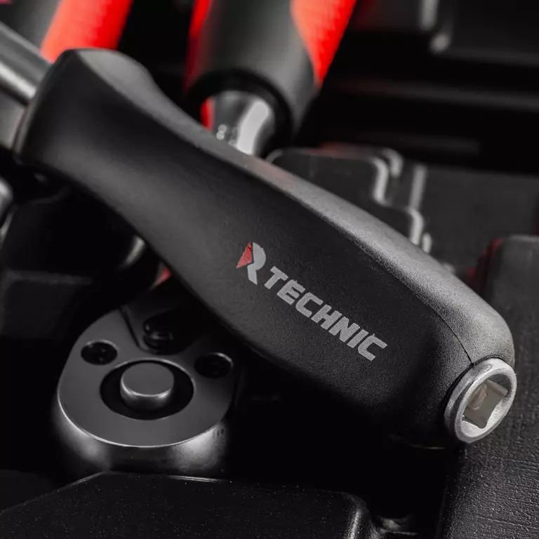 Набор ручных инструментов TECHNIC 72 предмета 1/2", 1/4" 7