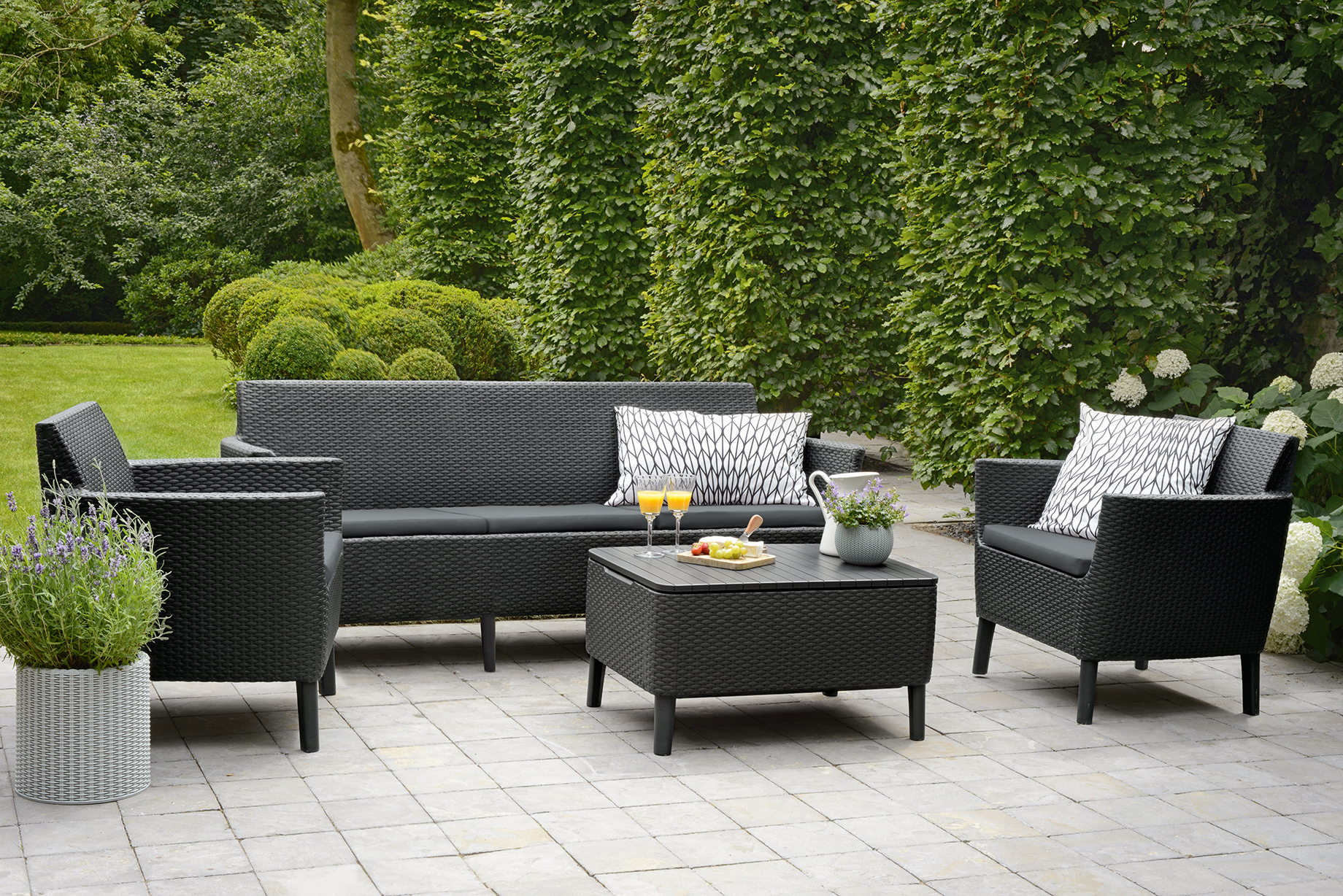 Диван трехместный SALEMO 3 SEATER SOFA (Графит) 2